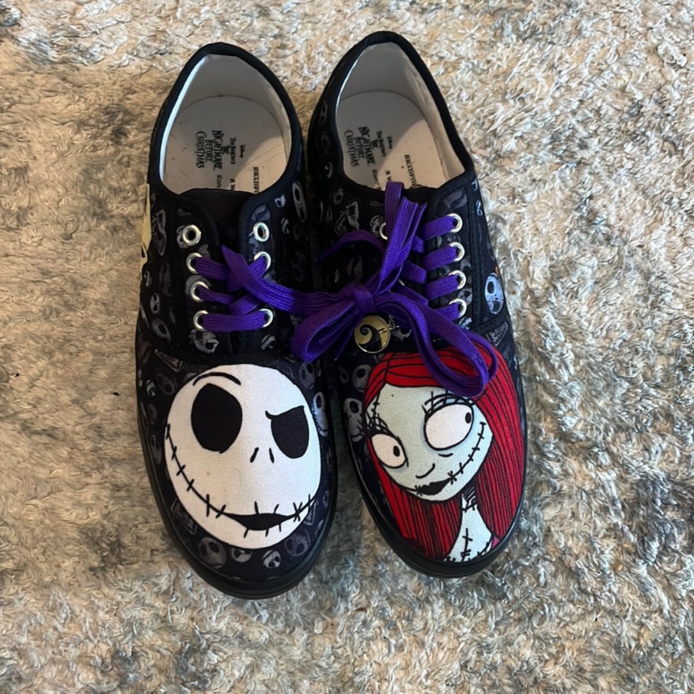 Size 10 Bradford Exchange Nightmare Before Christmas sneakers